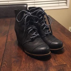 Sorel Wedge Leather Boots
